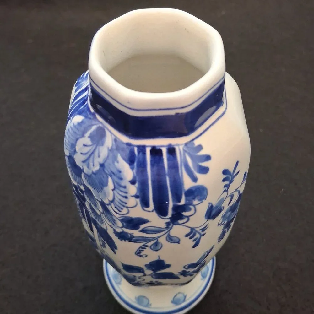 Royal 1969 Delft Hand Painted 5.5" Octagonal Vase De Porceleyne Fles MH van Oort - Picture 6 of 7